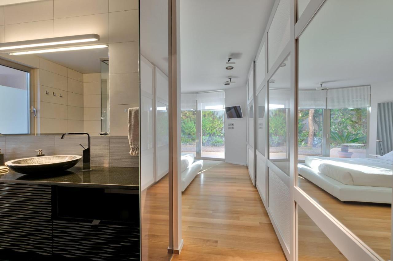 Luxurious Villa Philoxenia ラゴニッシ エクステリア 写真